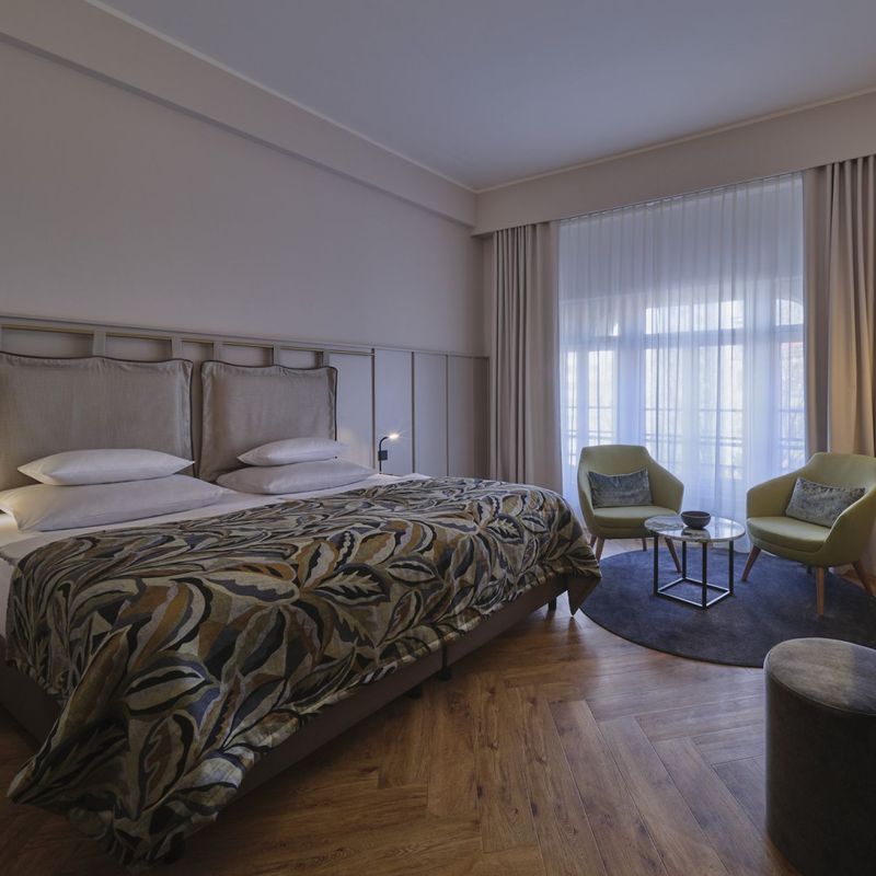 Hotel Berlin Alexander Plaza Premium 800x800