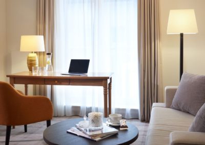 Classik-Hotel-Collection-Hackescher-Markt-Room-L-Living-Room