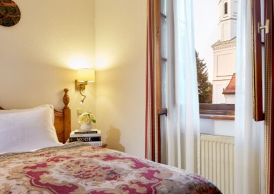 Classik-Hotel-Collection-Munich-Martinshof-Room-Country-House-03-Web