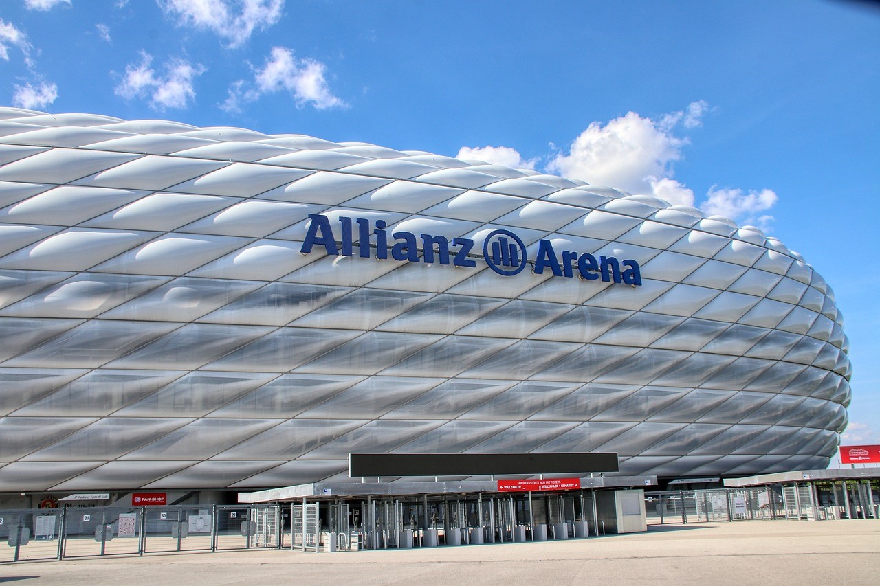 Alianz Arena, Veranstaltungsort für Fußballspiele, München, Classik Hotel Martinshof München