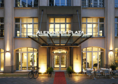 hotel-alexander-plaza-berlin-aussenansicht-4