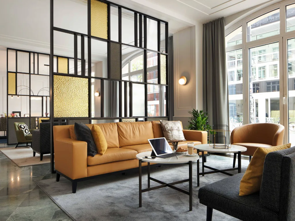 hotel-alexander-plaza-berlin-lobby-4