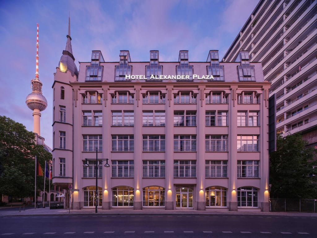 hotel-alexander-plaza-berlin-aussenansicht-3