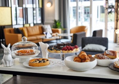 fitnessbereich-laufband-ergometer-und-crosstrainer