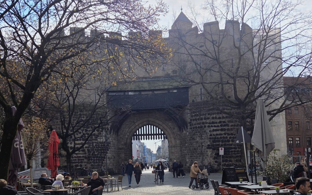 Eigelsteintor Köln – Sehenswürdigkeit im Zentrum